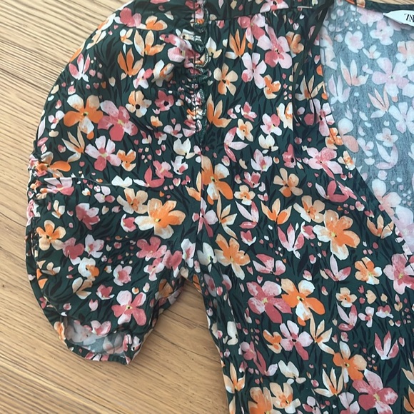 Zara floral midi dress size medium - Picture 3 of 6